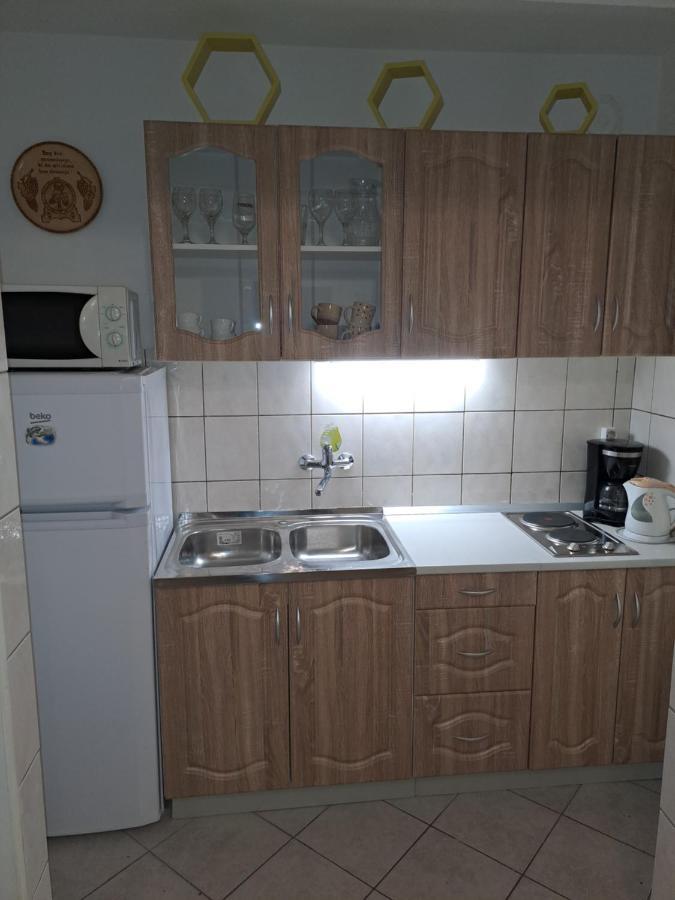 Apartmani Robert Bol Exterior foto